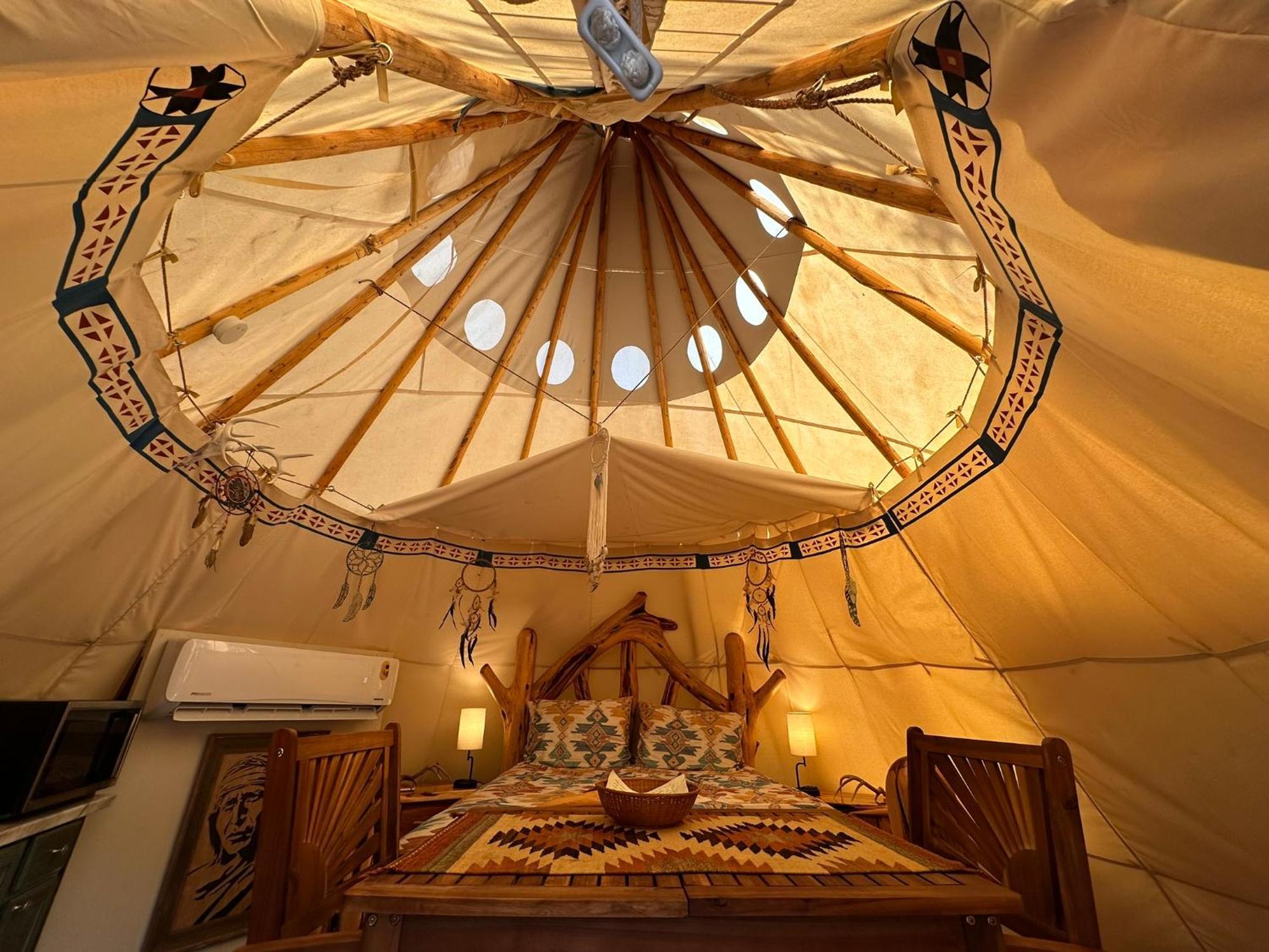 Bandera Stronghold - Cochise Tipi Exteriör bild