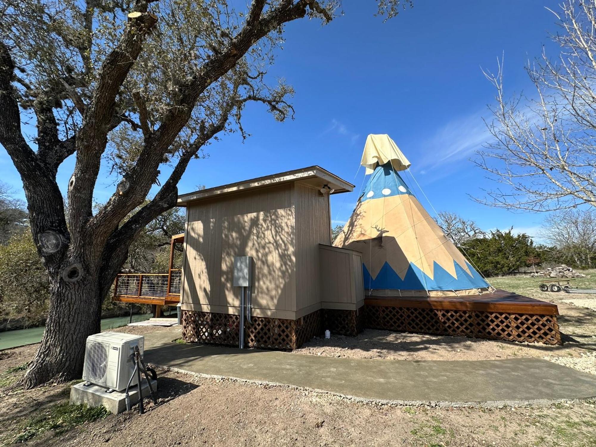 Bandera Stronghold - Cochise Tipi Exteriör bild
