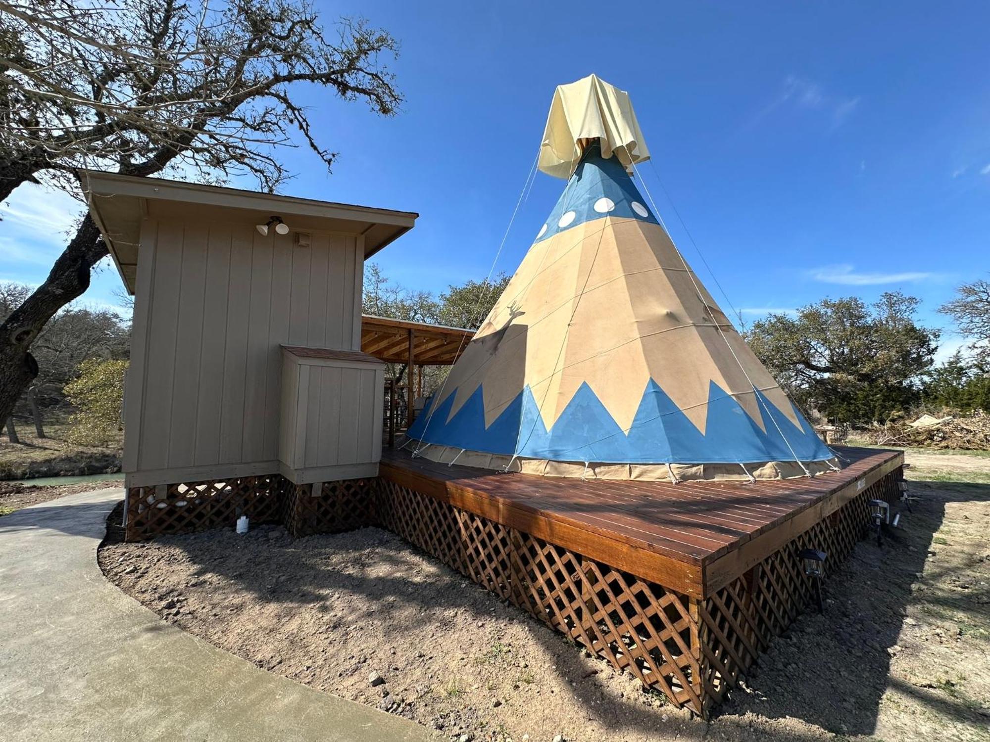Bandera Stronghold - Cochise Tipi Exteriör bild
